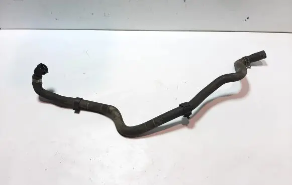 Volvo V40 Engine coolant pipe/hose 31368201
