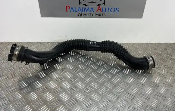Intercooler hose/pipe