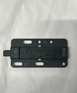 BMW 5 E60 E61 Keyless (KESSY) go control unit/module 5WK49132 6922211
