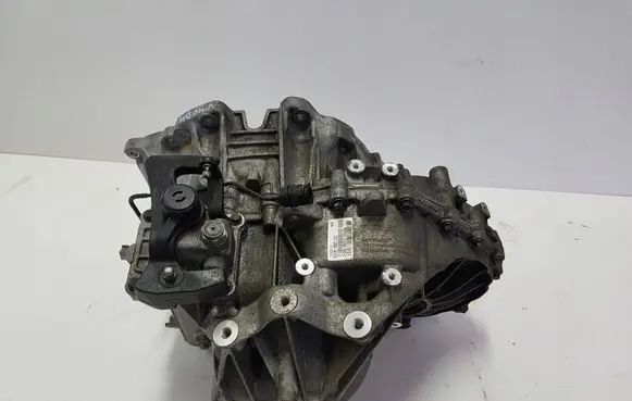 Volvo V40 Manual 5 speed gearbox D4204T14