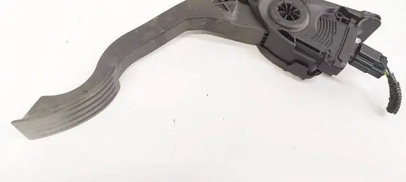 Ford C-MAX II Accelerator throttle pedal CV619F836GB