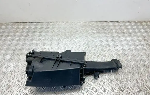 Air filter box