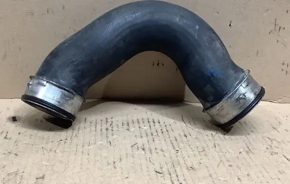 Volkswagen Golf V Intercooler hose/pipe 3C0145834F