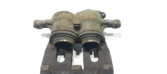 Peugeot 407 Front brake caliper E136