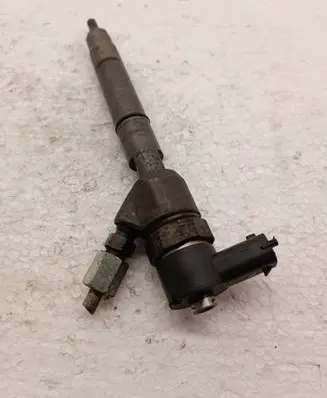 Hyundai i40 Fuel injector 0445110320