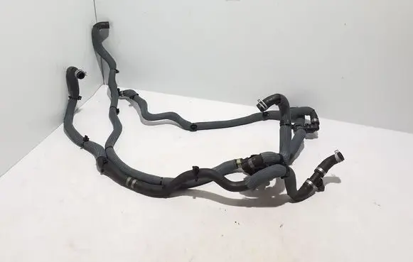 Renault Austral Engine coolant pipe/hose 215136662R
