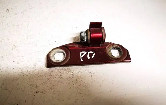 Volvo XC70 Front door upper hinge 