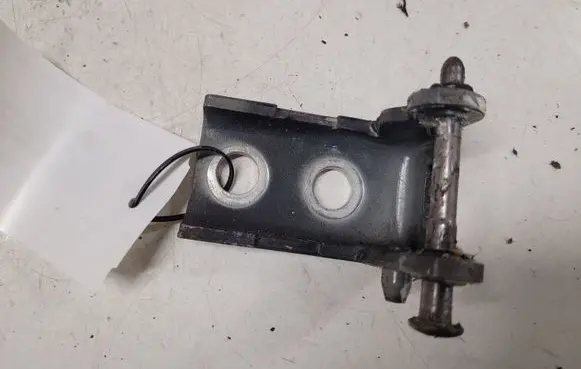 Peugeot 308 Front door upper hinge