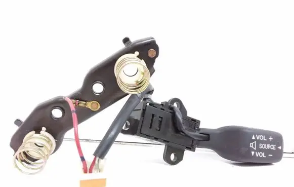 Mazda Premacy Sound control switch 