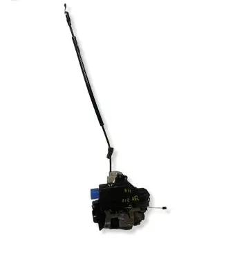 Volkswagen Golf Plus Rear door lock 7L0839015D 991609300