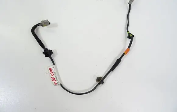 Mazda 3 III Aerial GPS antenna BJS866F30