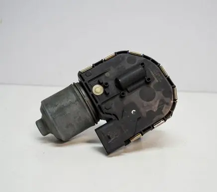 Volkswagen Golf VI Wiper motor 1K2955119F