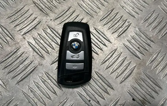 Ignition key/card