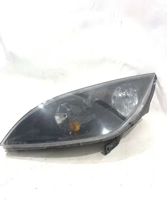 Mitsubishi Colt Headlight/headlamp 8301A993 0301208221