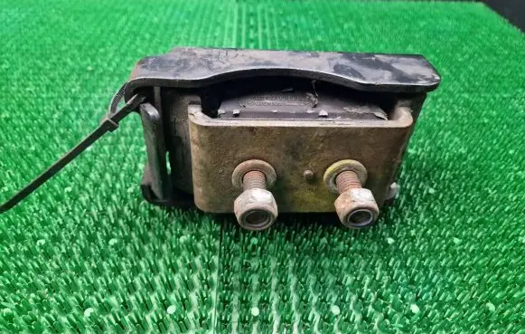 Iveco Daily 35 - 40.10 Engine mount bracket 500339072EB 78129851
