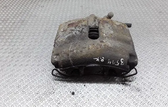 Seat Ibiza IV (6J,6P) Front brake caliper