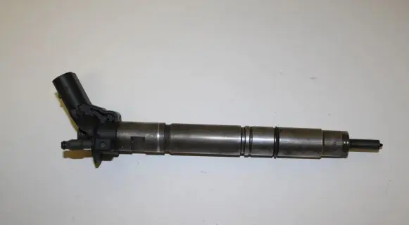 Audi A6 C7 Fuel injector 059130277CC