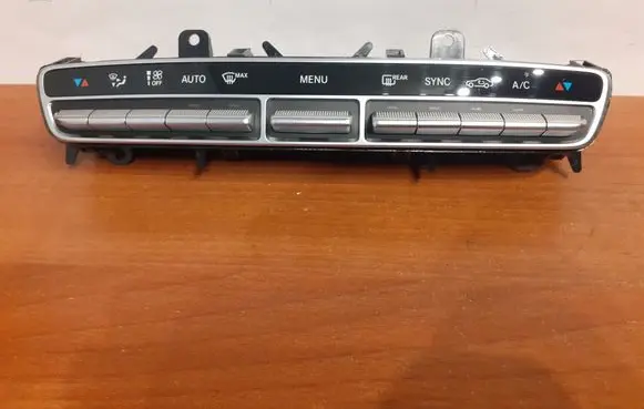 Mercedes-Benz C W205 Interior fan control switch A2059058813 10851