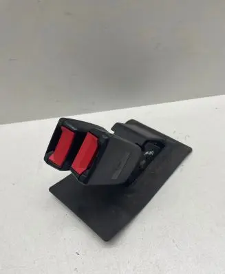 Mini One - Cooper Coupe R56 Rear seatbelt buckle 7055957 5475A
