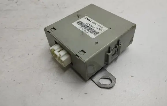 Peugeot 4007 Other control units/modules 8631A676 JL001000190