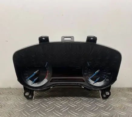 Speedometer (instrument cluster)
