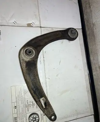 Citroen Berlingo Front control arm 566793
