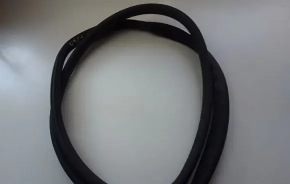 Volvo S60 Front door rubber seal 31335806