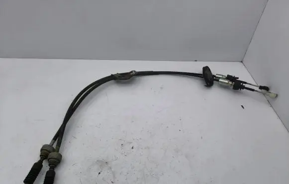 Honda CR-V Gear shift cable linkage
