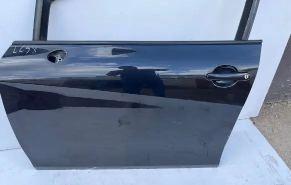 Seat Leon (1P) Front door 