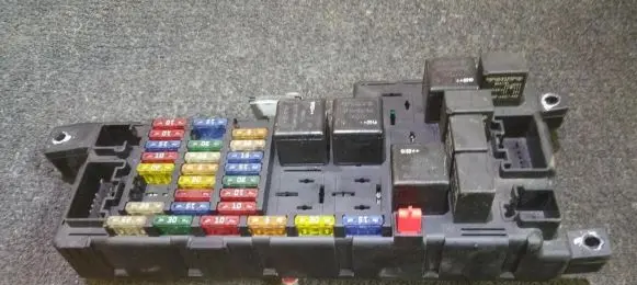 Volvo V70 Fuse box set 518829007 8678449-PETP2X