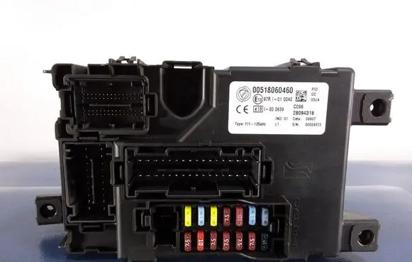Fiat Punto (199) Fuse box set 00518060460