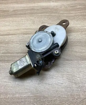 Nissan 350Z Seat adjustment motor 87449AL65A