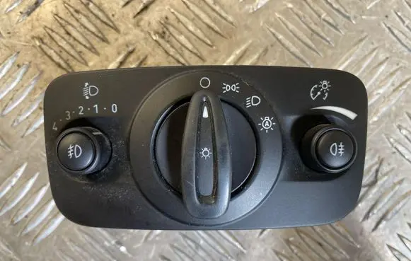 Ford Fiesta Light switch C1BT13A024AB 10099369