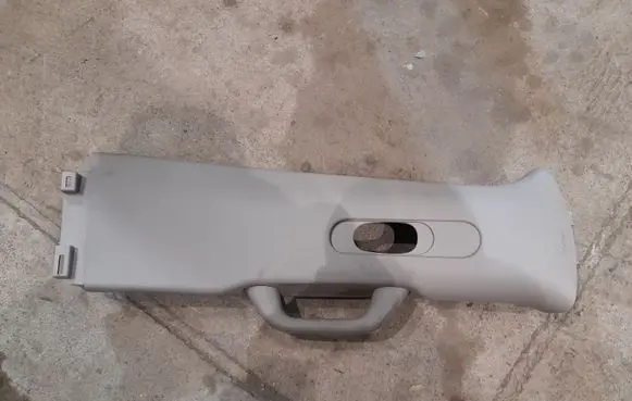 Chrysler Pacifica (B) pillar trim (top) 5RH581D2AD