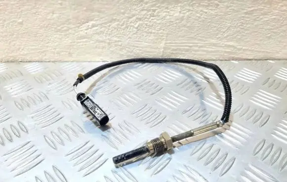 Audi A5 Sportback 8TA Exhaust gas temperature sensor 059906088AK