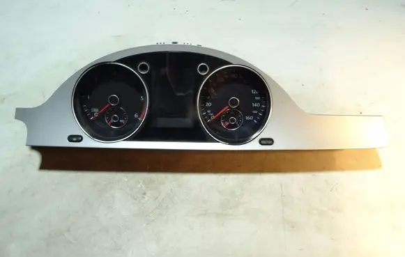 Volkswagen PASSAT B6 Speedometer (instrument cluster) 3C0920972D A2C53238928 3C8858366G