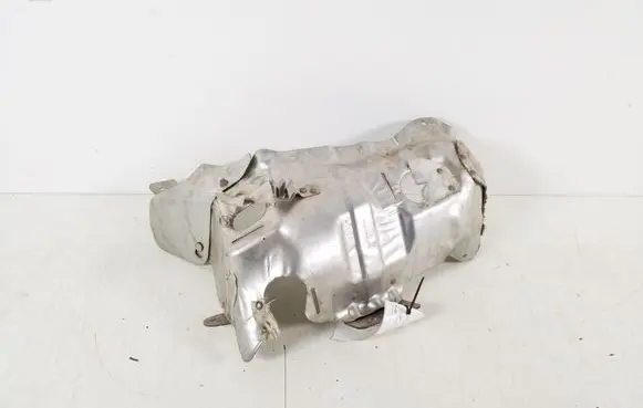 BMW X1 F48 F49 Other engine bay part 8693481