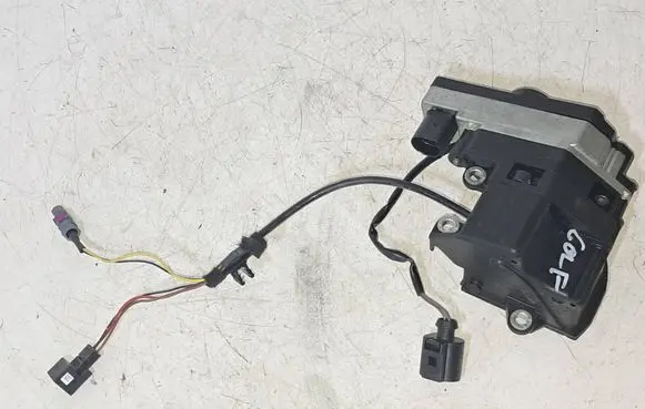 Volkswagen e-Golf Tailgate handle with camera 5QE827469E