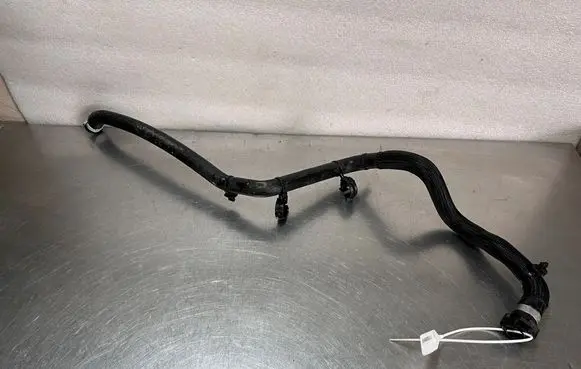 Renault Clio V Engine coolant pipe/hose 215026415R