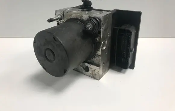Audi A6 S6 C6 4F ABS Pump 4F0910517A 4F0614517A