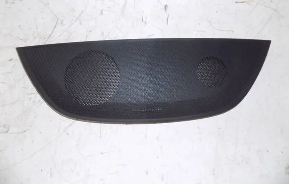 Volvo XC90 Dash center speaker trim cover 31651961