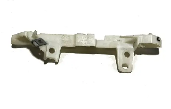 BMW 7 G70 Front bumper mounting bracket 51119464050 18568 9464050
