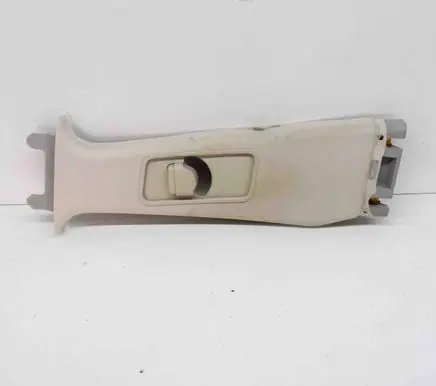 (B) pillar trim (bottom)