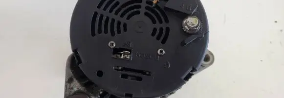 Audi A6 S6 C5 4B Generator/alternator 0123515024 9L0806690