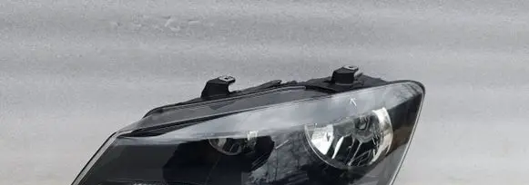 Volkswagen Polo V 6R Headlight/headlamp 6R1941007G 1EE24705109