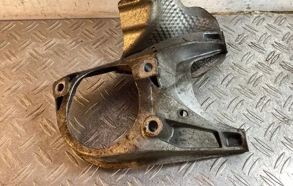 Porsche Macan (95B) Engine mounting bracket 95B399332B