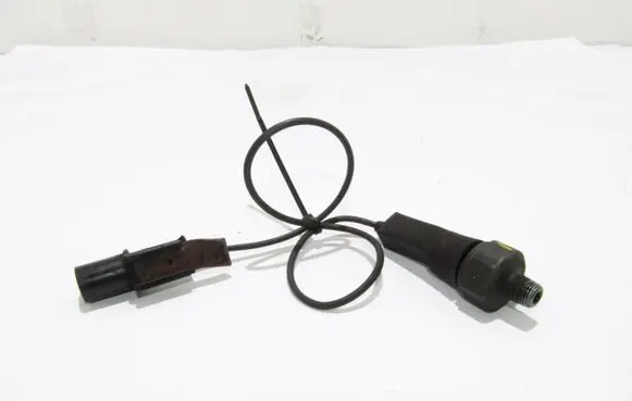 Hyundai Santa Fe Oil pressure sensor 9476027000