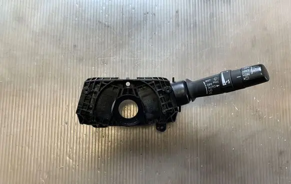 Honda CR-V Wiper control stalk M51031 35250TV0H222M1