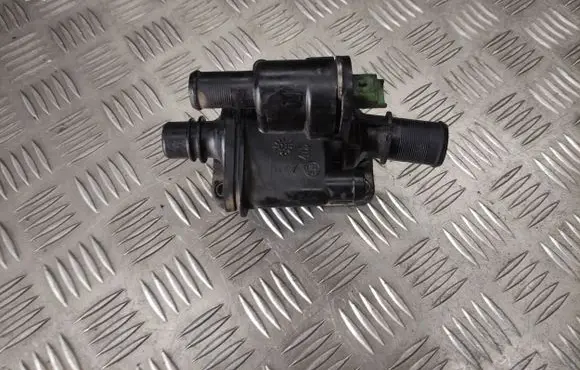 Citroen C3 Thermostat/thermostat housing 9641522380 00027101 00027100
