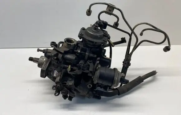 Mitsubishi L200 Fuel injection high pressure pump MD325846 1047458040 0281005019